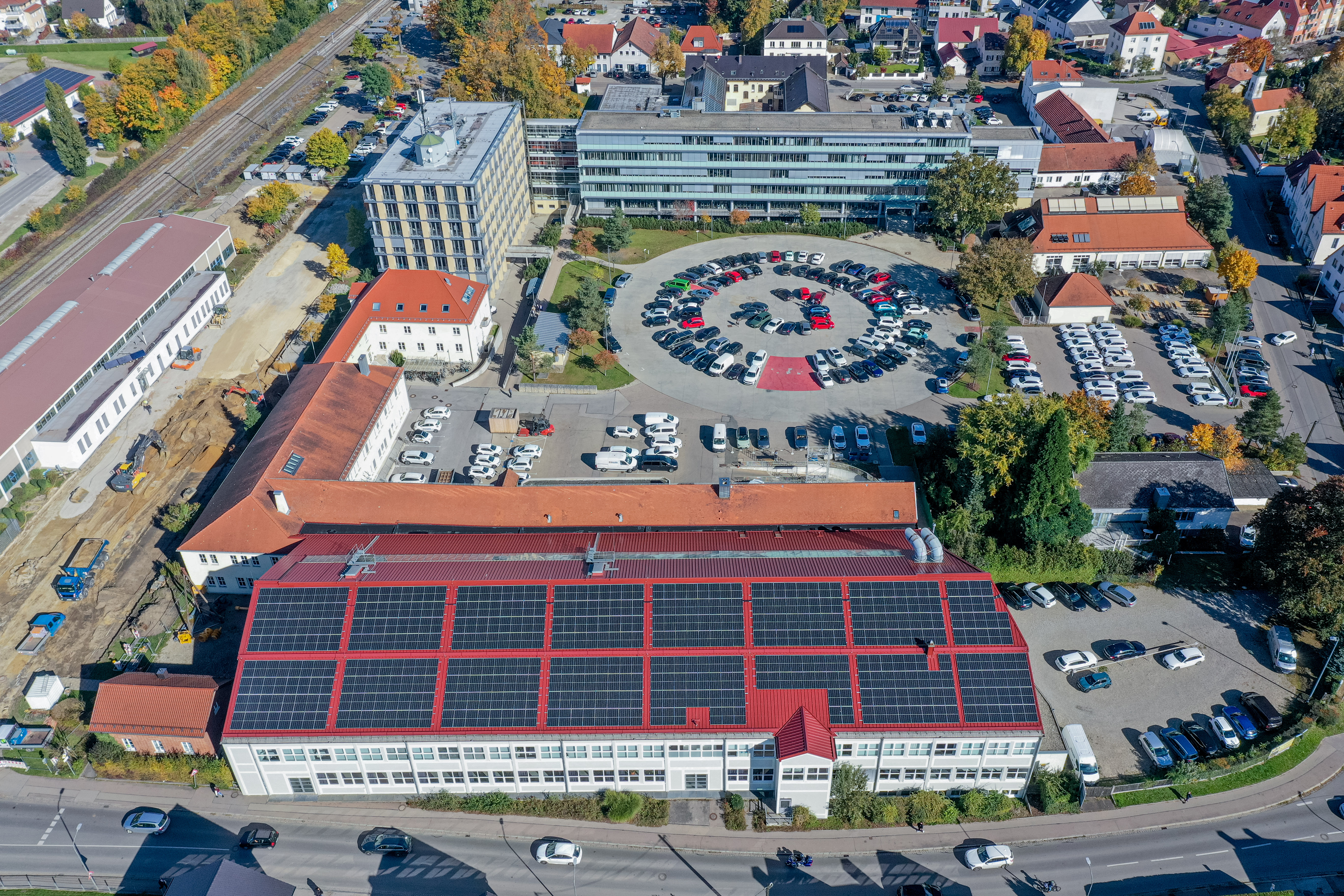 BAUER AG recently commissioned a new photovoltaic plant at its Schrobenhausen site.