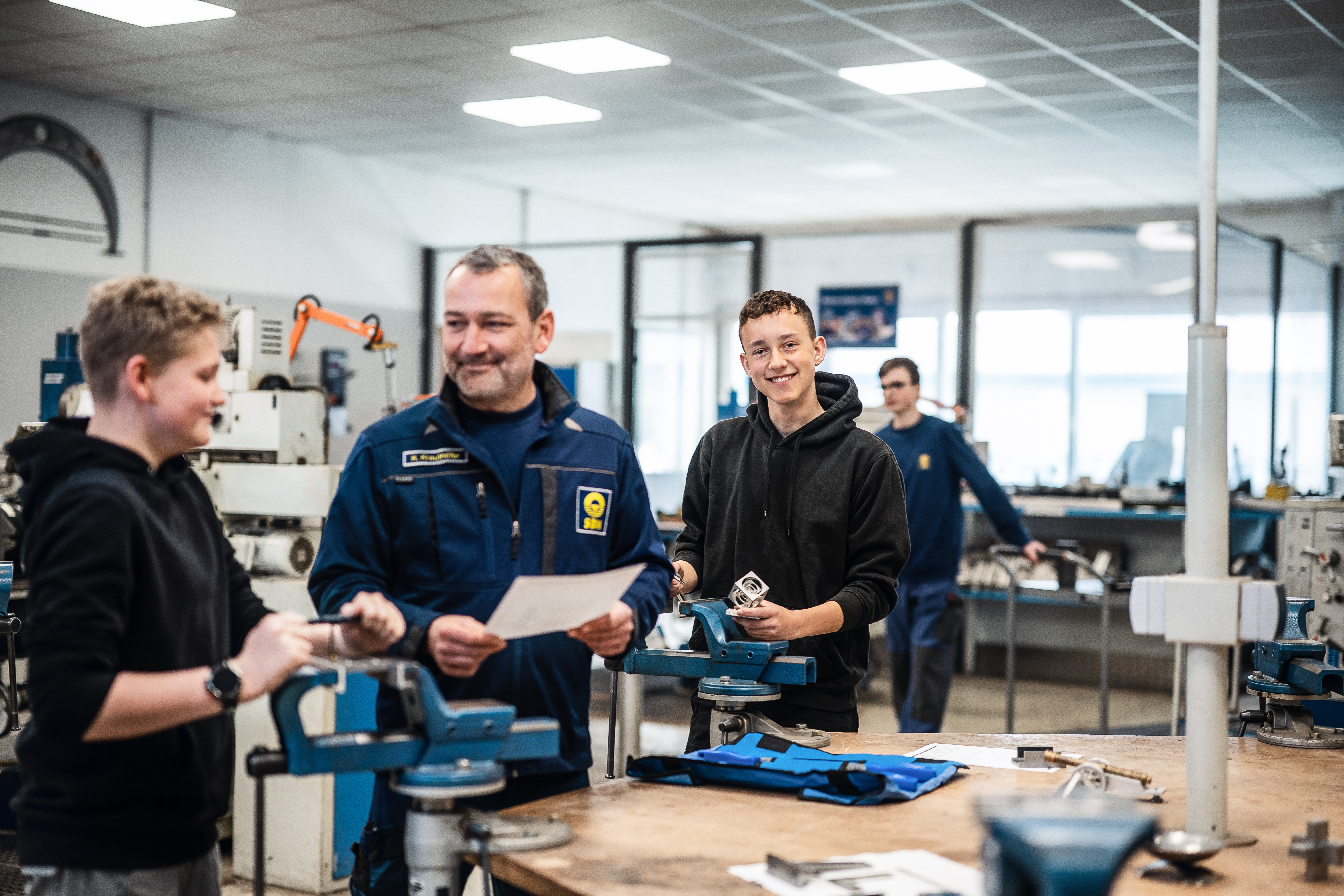 Schüler erhalten Einblicke in der Lehrwerkstatt von Schachtbau Nordhausen