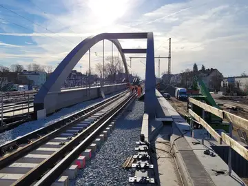 Eisenbahnüberführung in Bremen erneuert - Verschub Überbau I