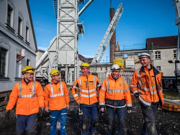 Ein starkes Team – Wir von Schachtbau Nordhausen sind Spezialisten für Bergbau, Analgentechnik, Stahlbau und Maschinenbau.