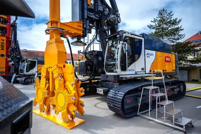 bauma 2025 Vorschau: Der Hybridbetrieb der eRG 21 T hybrid reduziert den Kraftstoffverbrauch und damit auch die CO2-Emissionen um bis zu 68 %
